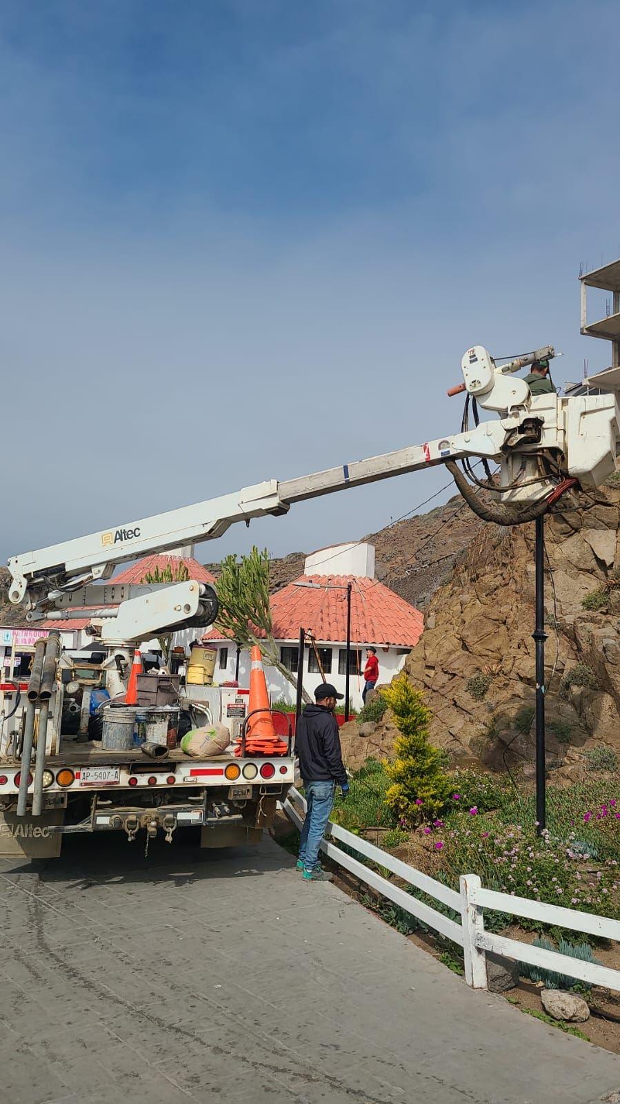 Mejoran La Bufadora para recibir a miles en Semana Santa